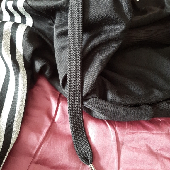 2000s Womens ADIDAS full zip v-neck jacket - Picture 9 of 10